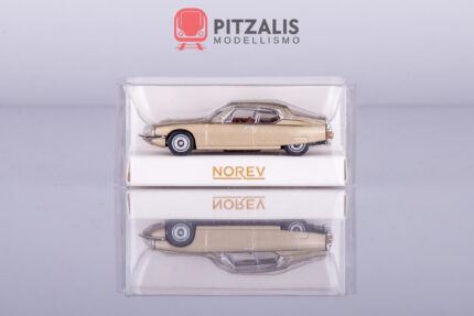 Norev 158514 Citroën SM Coupè 1972 Sabbia Metallizzato in scala H0 (1:87) presentata nella sua confezione. Fiancata sinistra.
