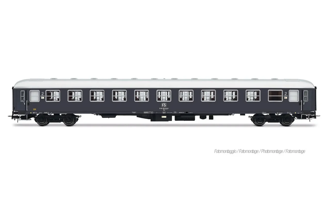 Rivarossi HR4412 Carrozza cuccette UIC-X del 1968 nella colorazione grigio ardesia, compresa nel set Espresso Remus